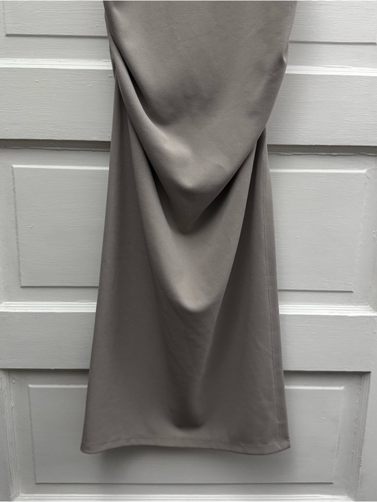 NBD NWT Taupe Ruched Maxi Dress XS High Neck Bodycon Stretch - Picture 6 of 16